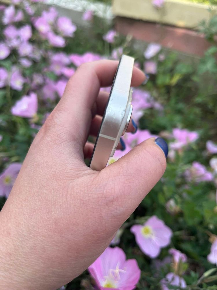 Iphone 14     256 gb Батерия 83%