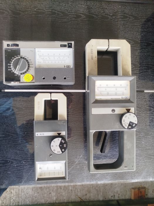 Измервателни уреди