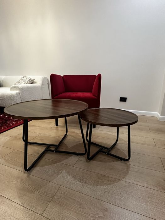 Двухуровневый журнальный стол