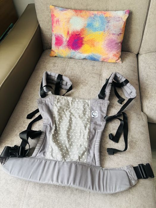 Marsupiu, port bebe ergonomic