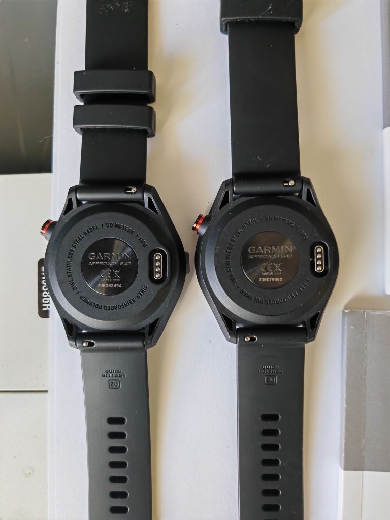 Смарт часовник Garmin Approach S42, 42 мм