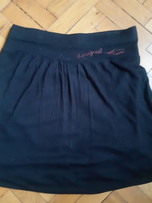 Fusta gogosar Desigual