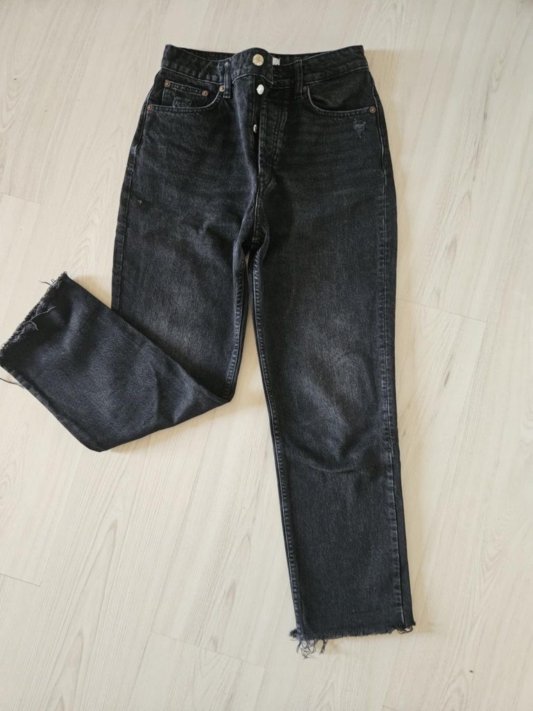 Дънки на Zara, черни, размер s