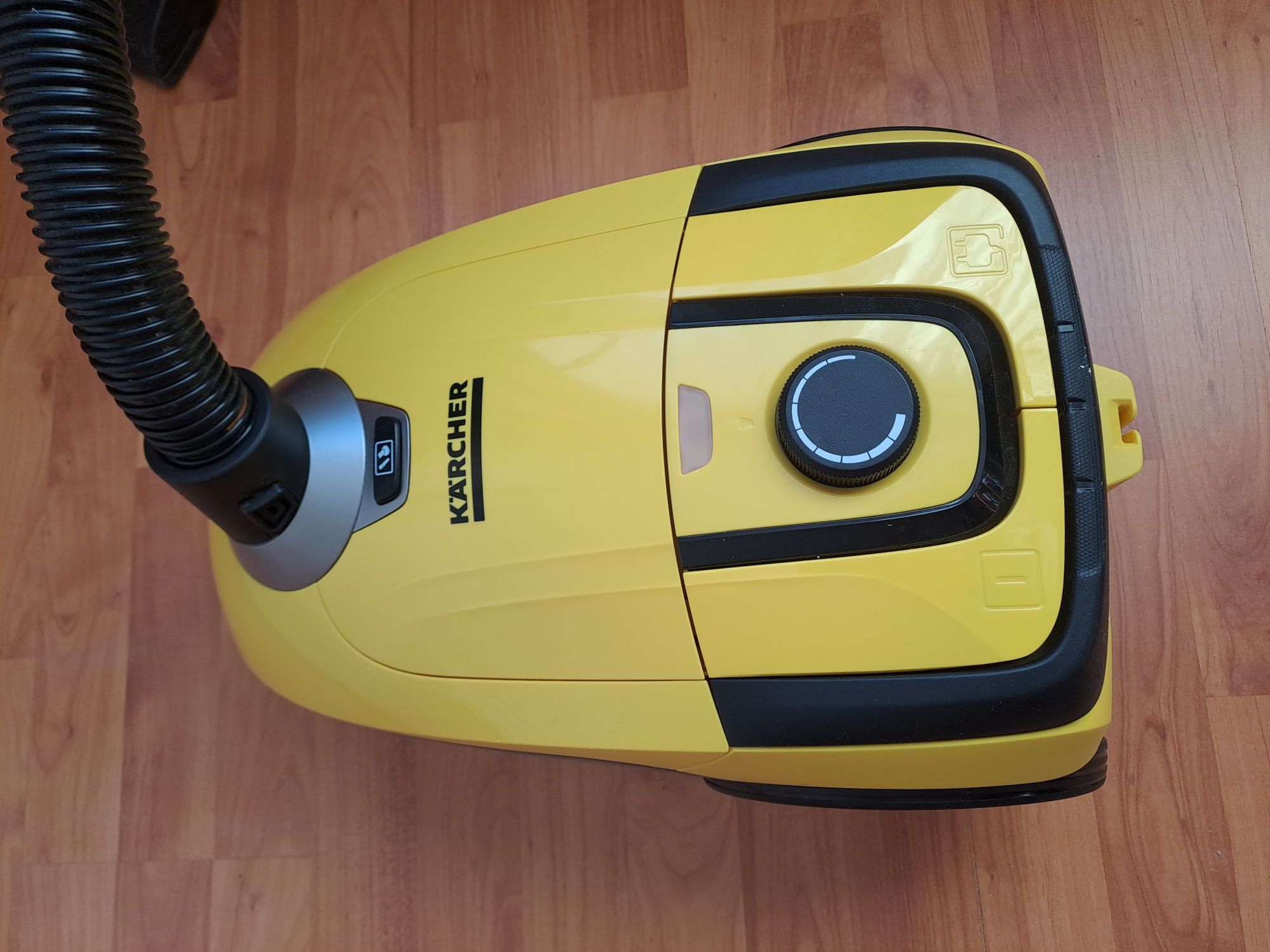 Aspirator Karcher VC2