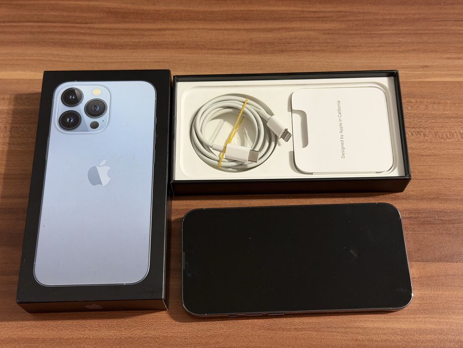 Vând Iphone 13 pro Sierra Blue