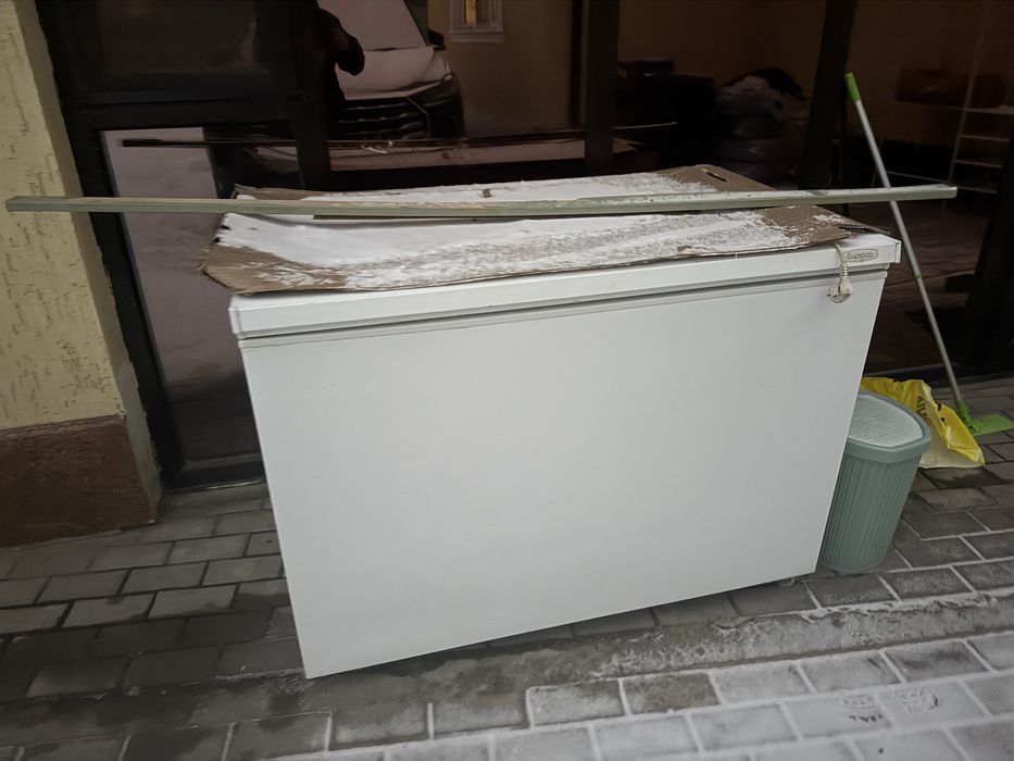 Прдам морозилку рабочая
