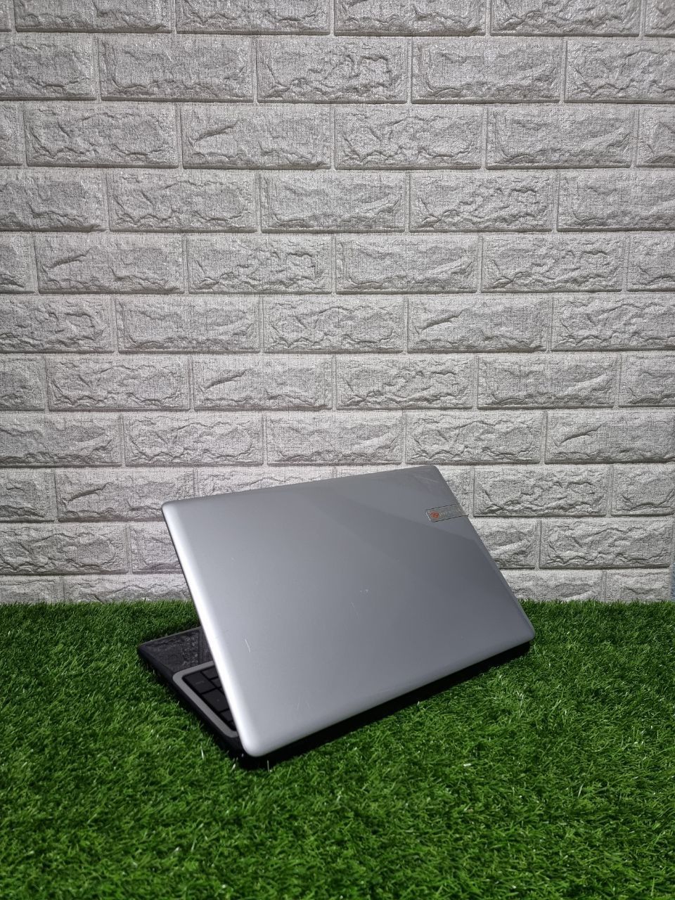 Packard Bell кундалиг ишларингиз учун бюджетный зур вариант.