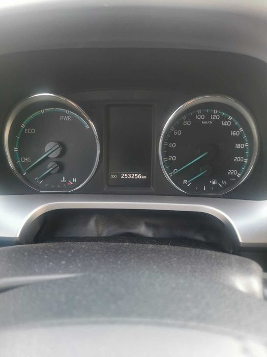 Toyota  RAV 4 HIBRID