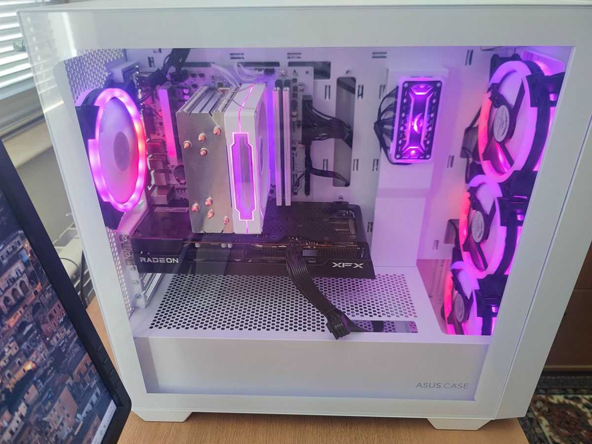 Геймърски компютър, Ryzen 5600x, Rx 6600XT, 32gb Ram, 1tb Nvme SSD