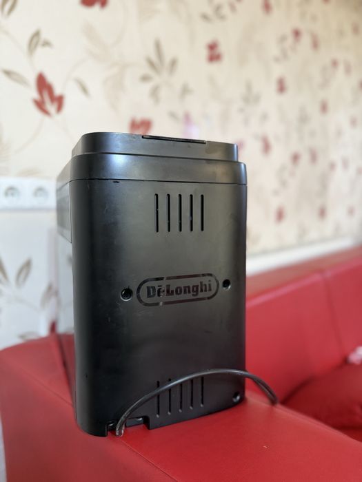 Aparat de cafea Delonghi