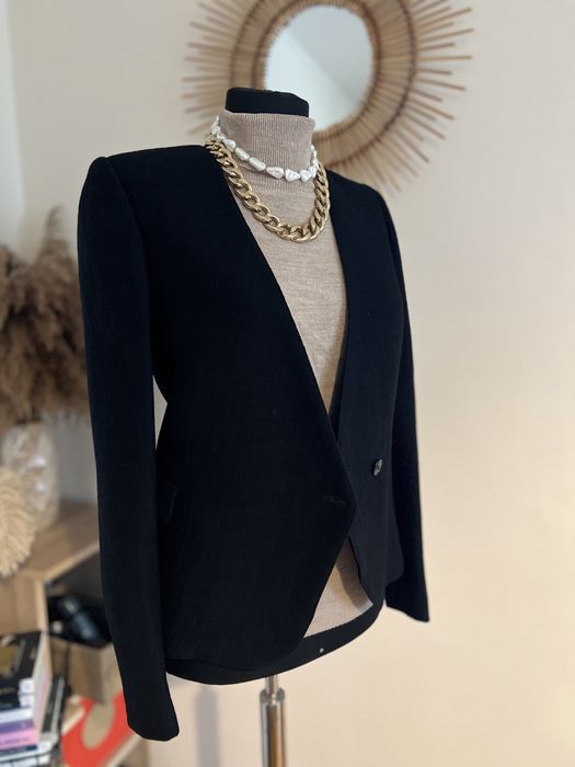 Sacou  negru cambrat (blazer)