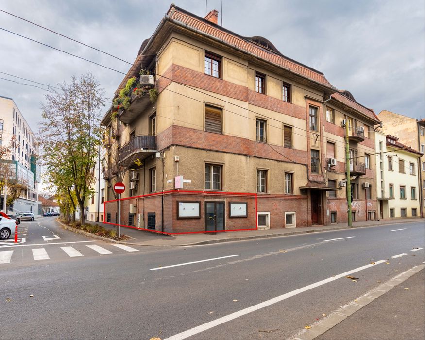 Spațiu comercial ultracentral - 90mp