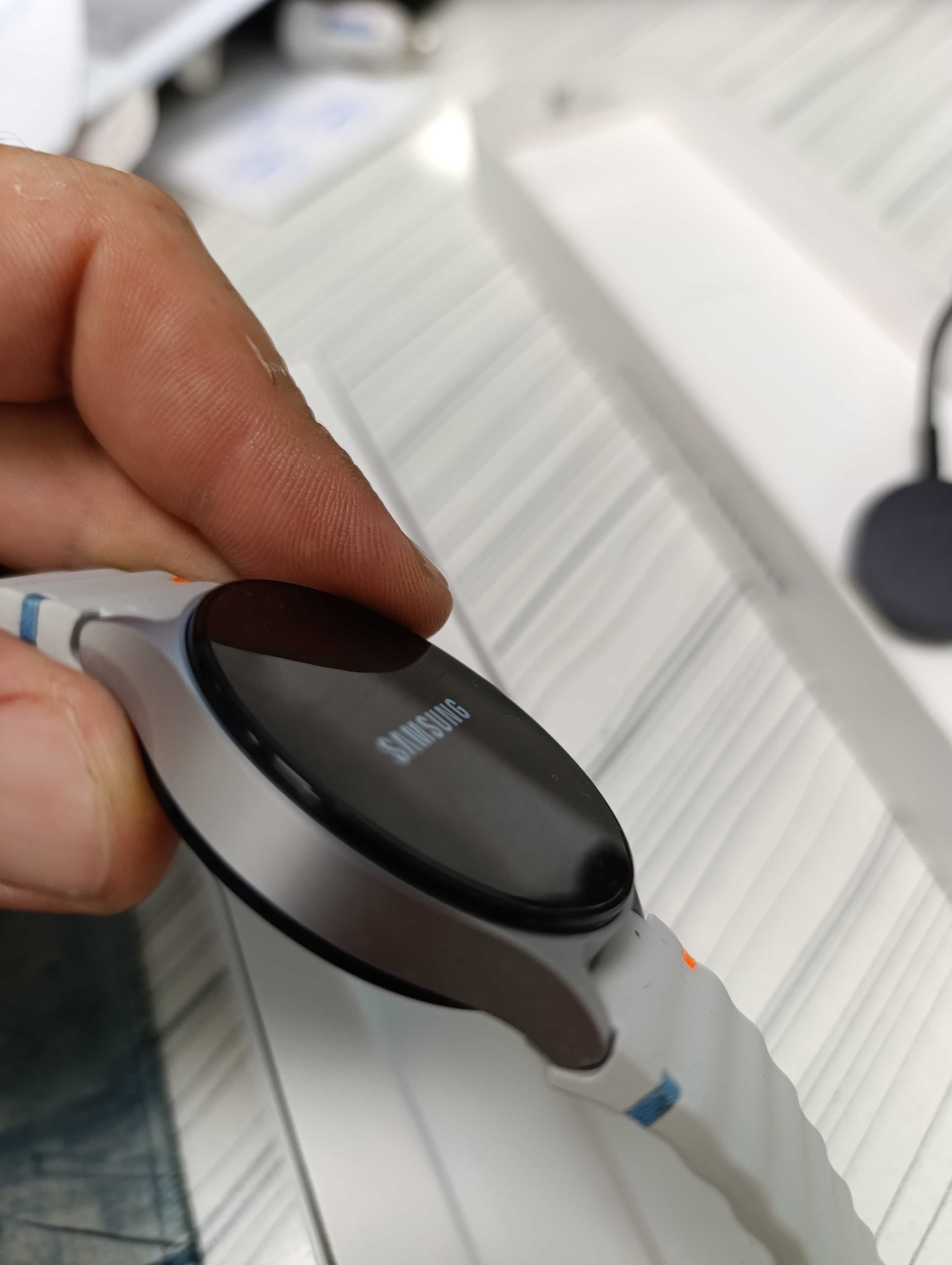 Смарт часовник Galaxy Watch 7