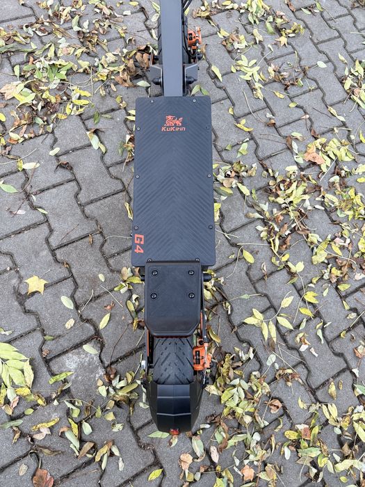Trotineta KuKirin G4 2025