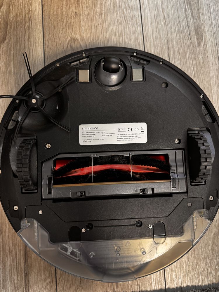Робот пылесос roborock s5