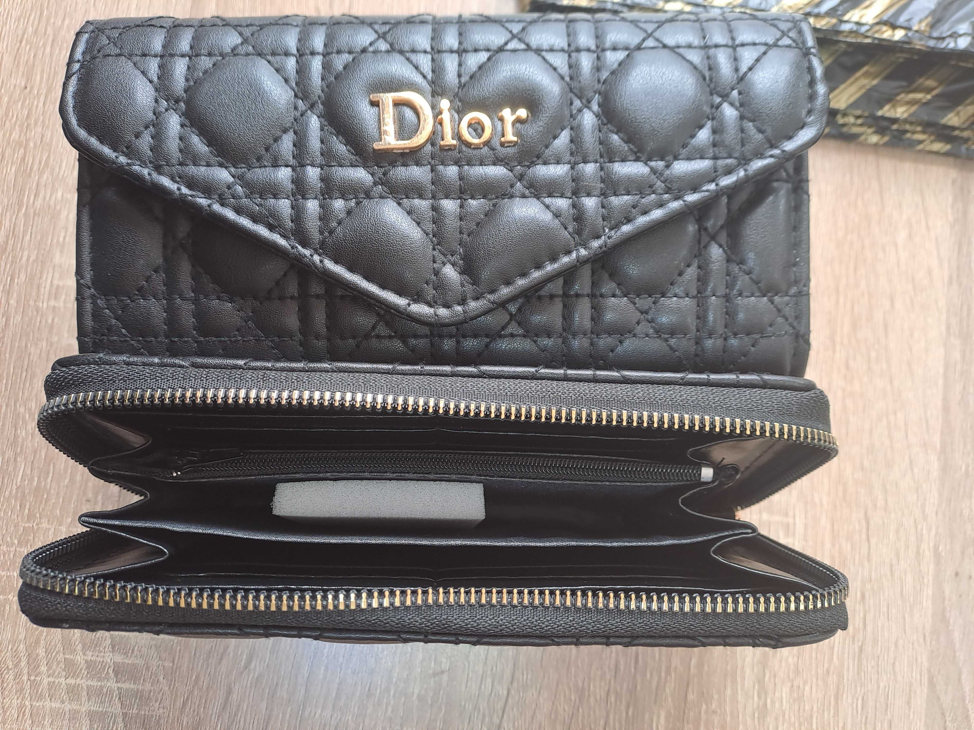 Портмонета ''Dior''