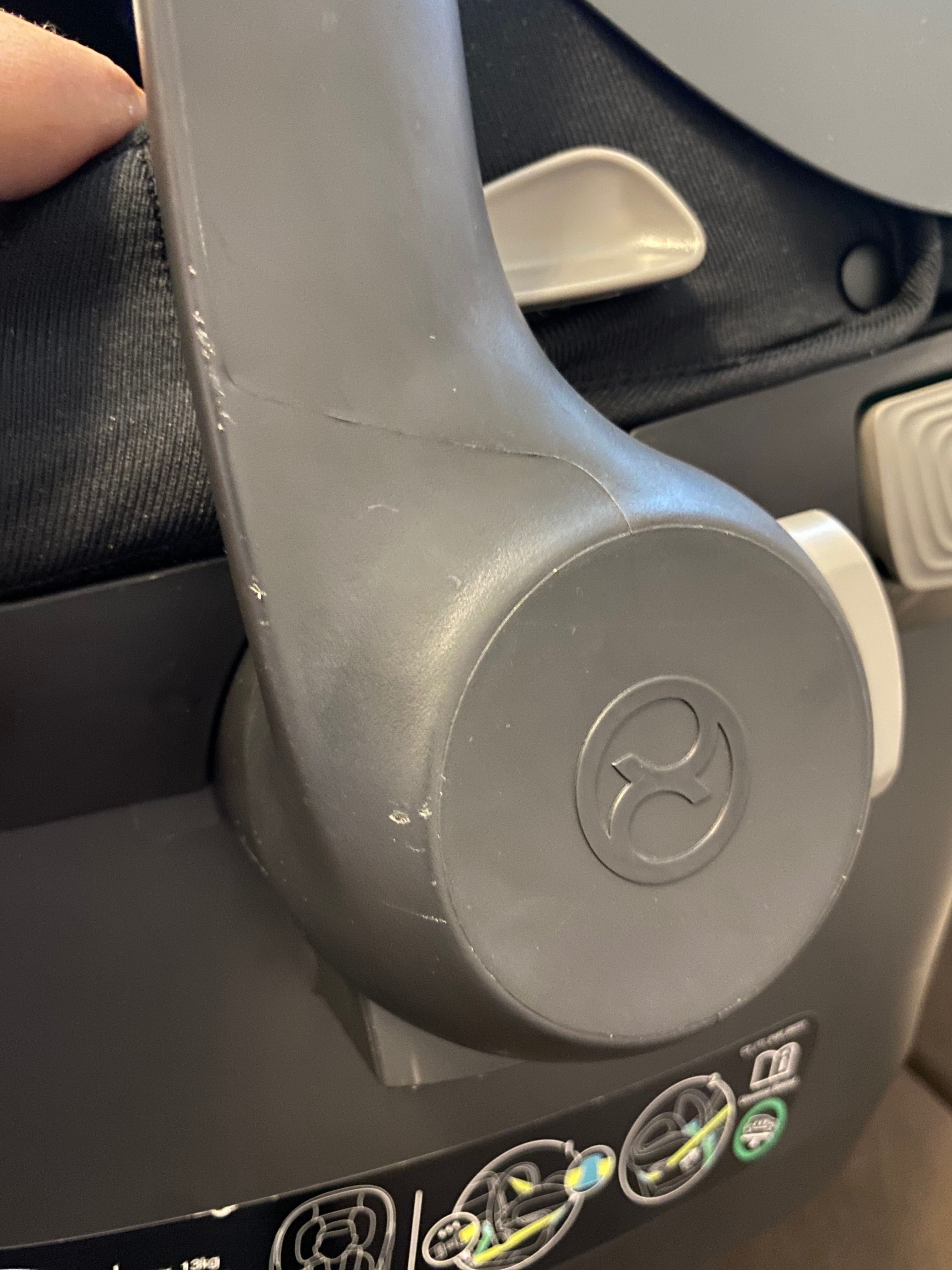 Кош за кола Cybex Aton S2 I size + адаптери