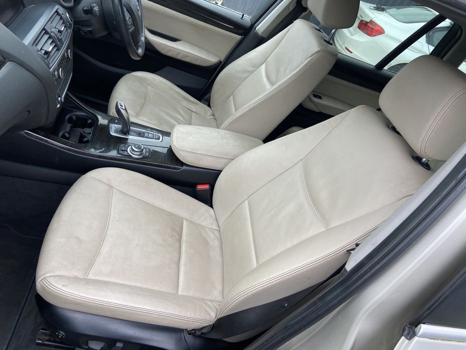 Dezmembrez BMW X3 F25 xdrive 2.0d N47 -184cp,automat,Navi,Xenon,camera