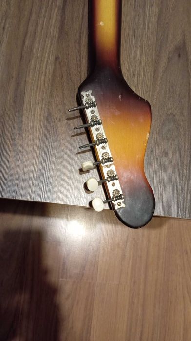 Стара китара орфей