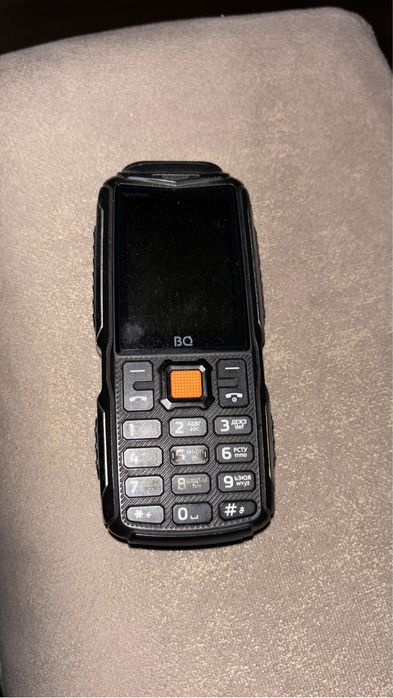 Мобильный телефон танк