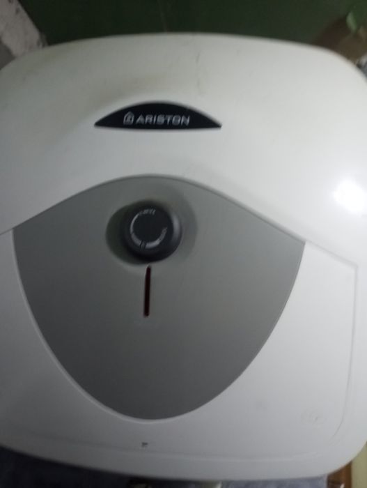 Vind boiler electric Ariston