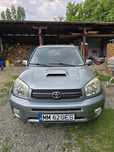 Vând Toyota Rav4