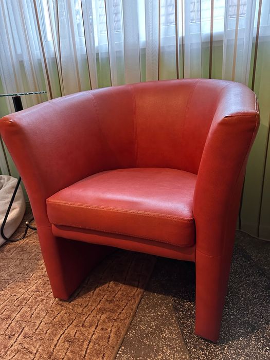 Set mobilă complet living/dormitor + canapea extens + fotoliu + comoda