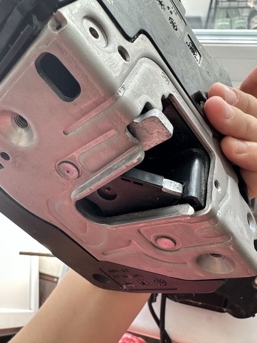 замок для машина BMW