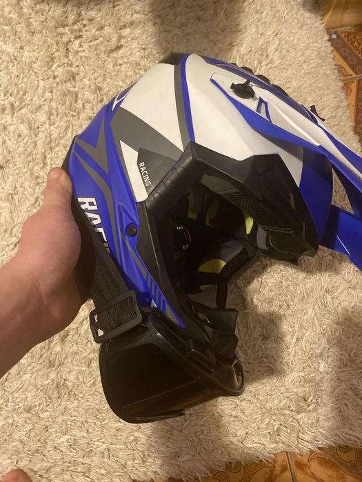 Vand casca cu tot cu ochelari motocross/atv/bike