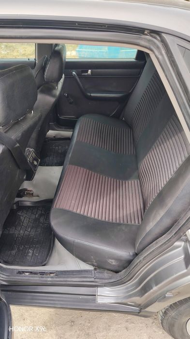 Ауди 100 С4 сотилади