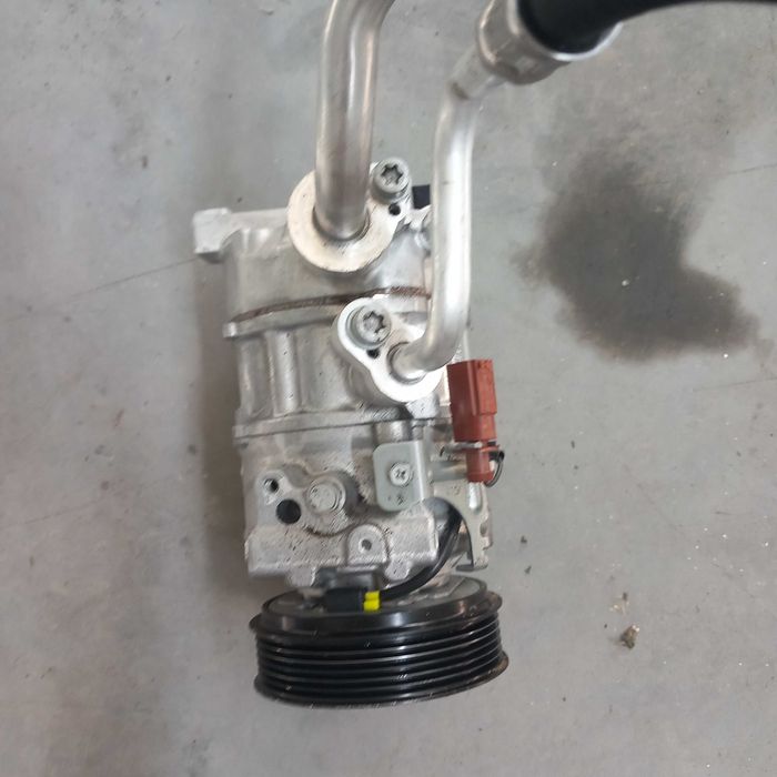 Compresor clima VW Tiguan (AD1) 2016-prezent 1.5 TSI cod: 3Q0816803D