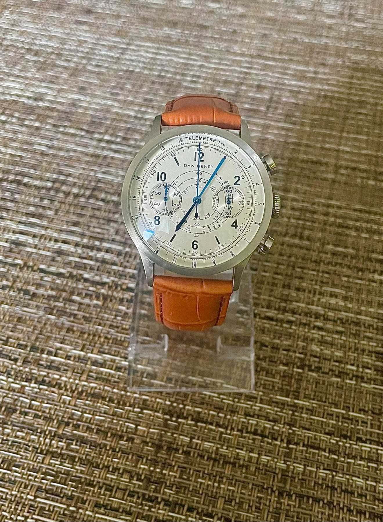 1939 Dan Henry Military Multiscale Chronograph Limited 0376/1963