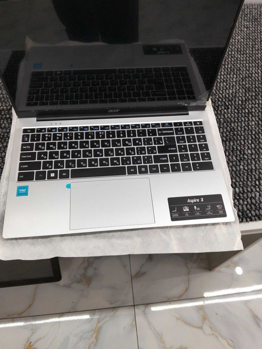 Aspire 3 Intel Celeron N4500