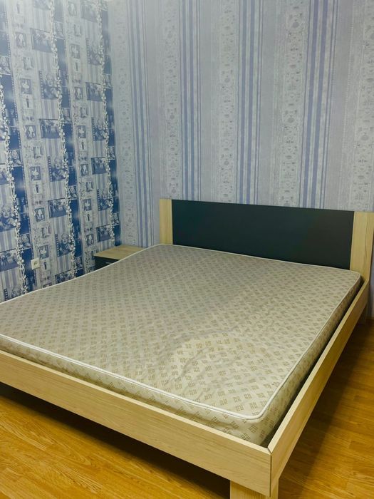 Продам спальный гарнитур Производство Польша