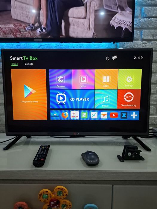 продаю Телевизор LG