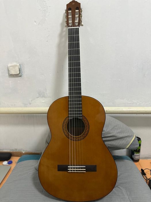 Гитара Yamaha C40