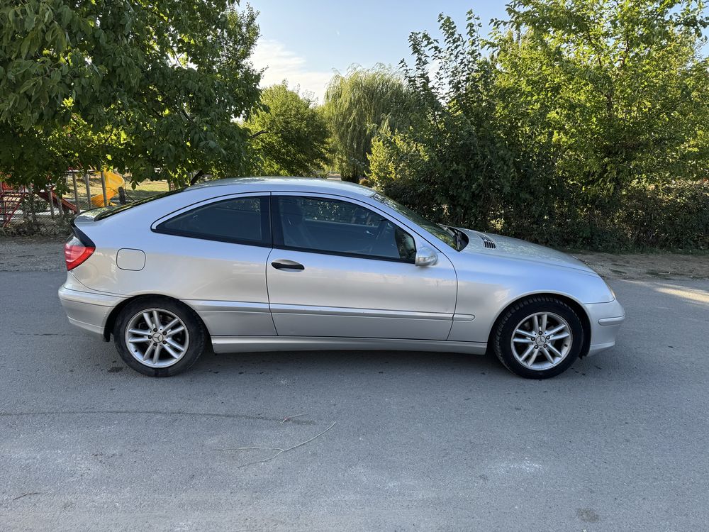 mercedes c220 coupe