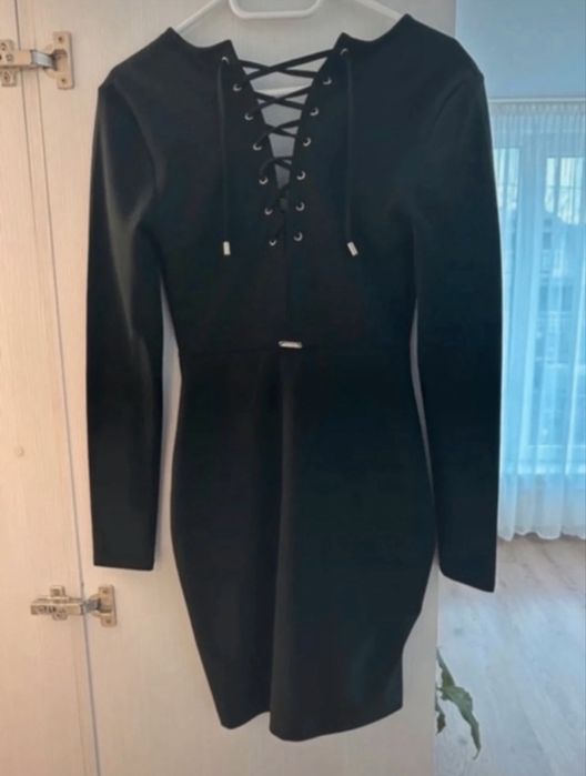 Rochie scurtă Guess