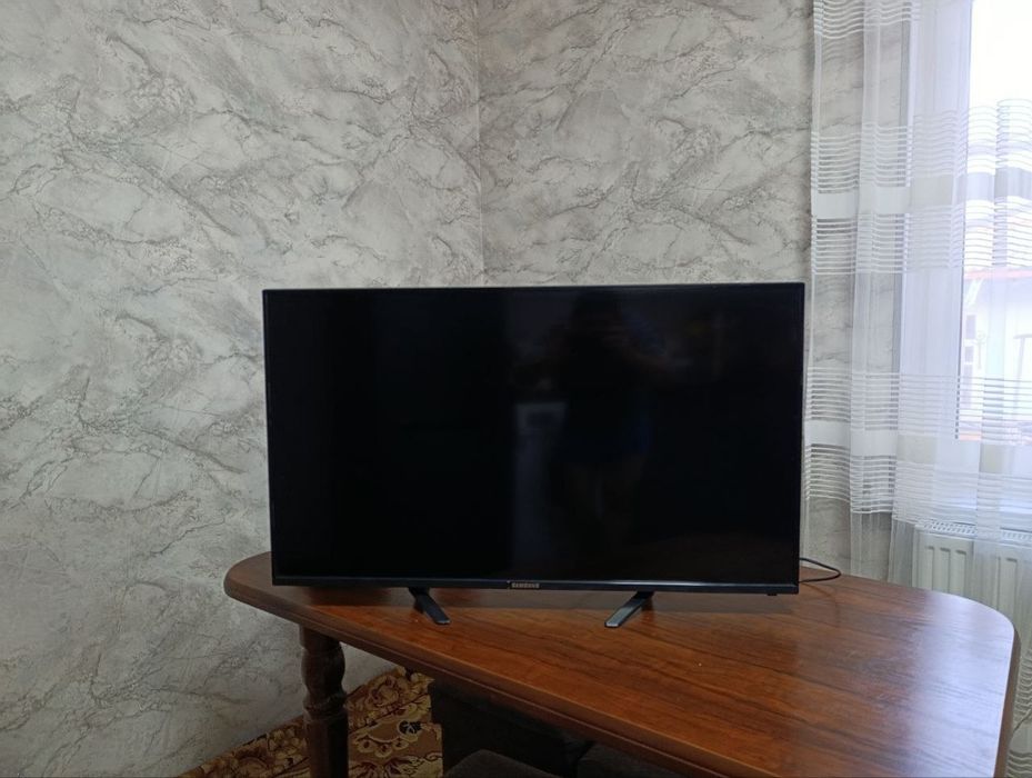 Телевизор 42 диагональ