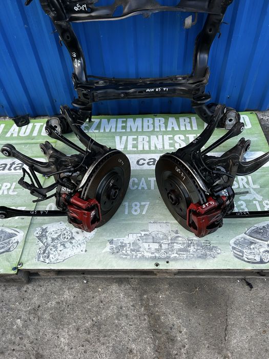 Fuzetă dreapta spate completă cu brațe și basculă Audi Q5 FY 2.0 Tdi