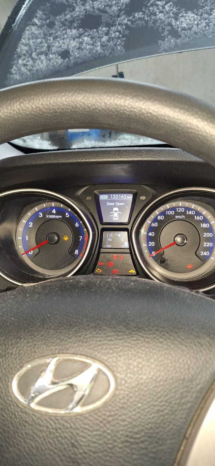 Dezmembrez Hyundai i30 1.4 benzina 99CP 2013, COD MOTOR: G4FA