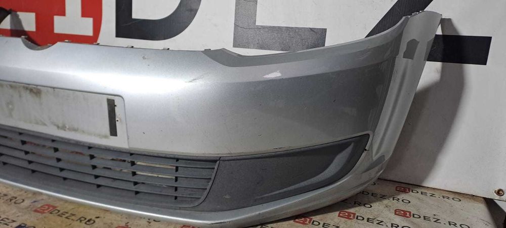 Bara fata completa cu grile VW Touran 1T3 generatia 3 2011 - 2015