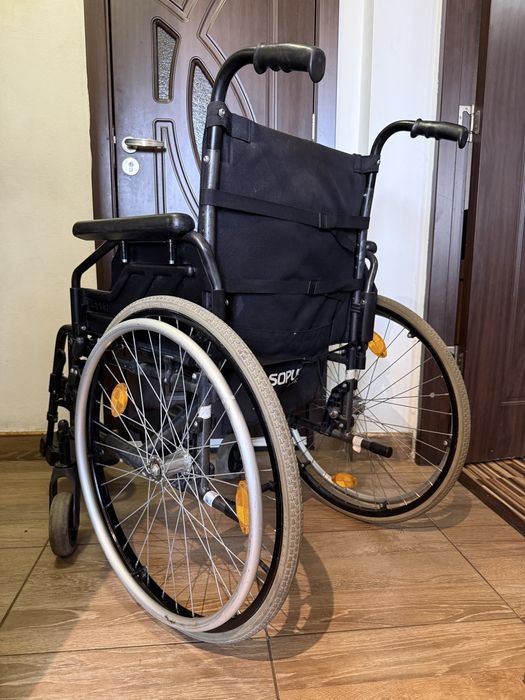 Scaun carut ajutor deplasare handicap dizabilitati (ca nou)