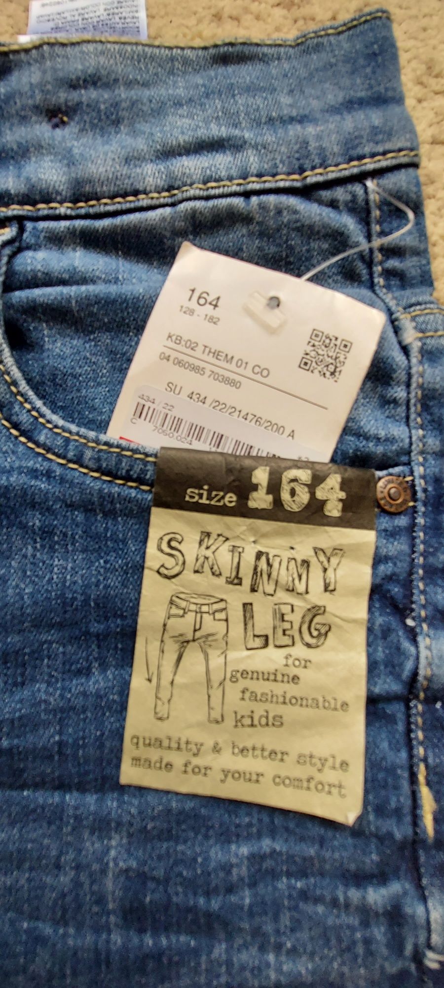 Blugi noi, model skinny leg, pt 10-12 ani