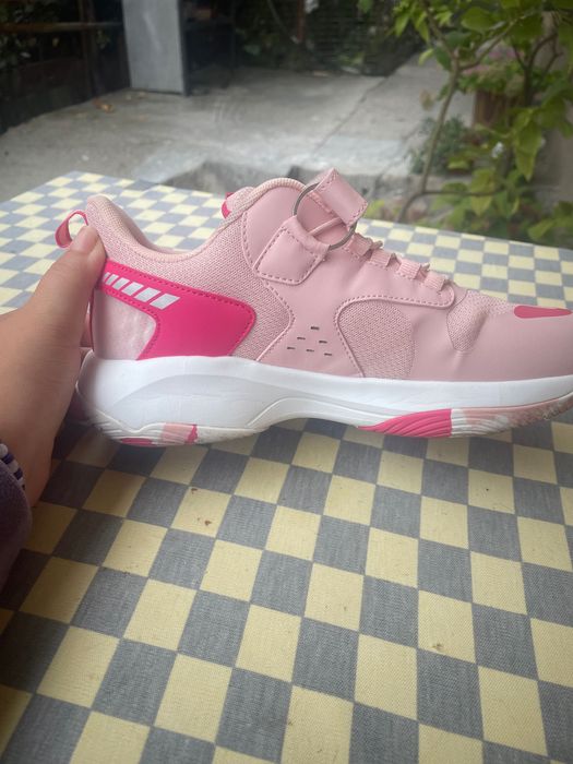 Маратонки като нови - Анди студио