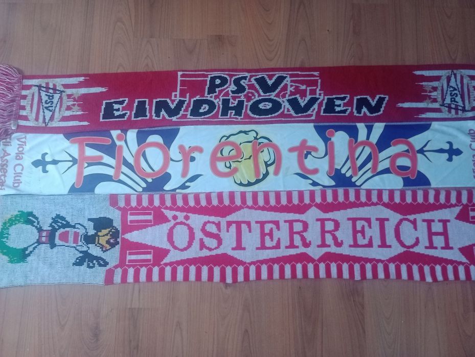 Vând/Schimb Fulare, Esarfe Fotbal