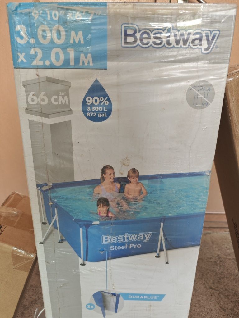 Yig'iladigan baseyn sotiladi Bestway