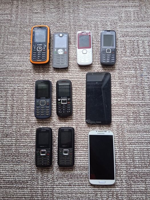 Telefoane butoane colecție