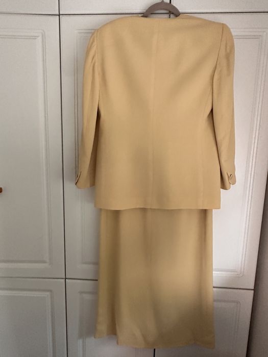 Costum dama galben Armani M