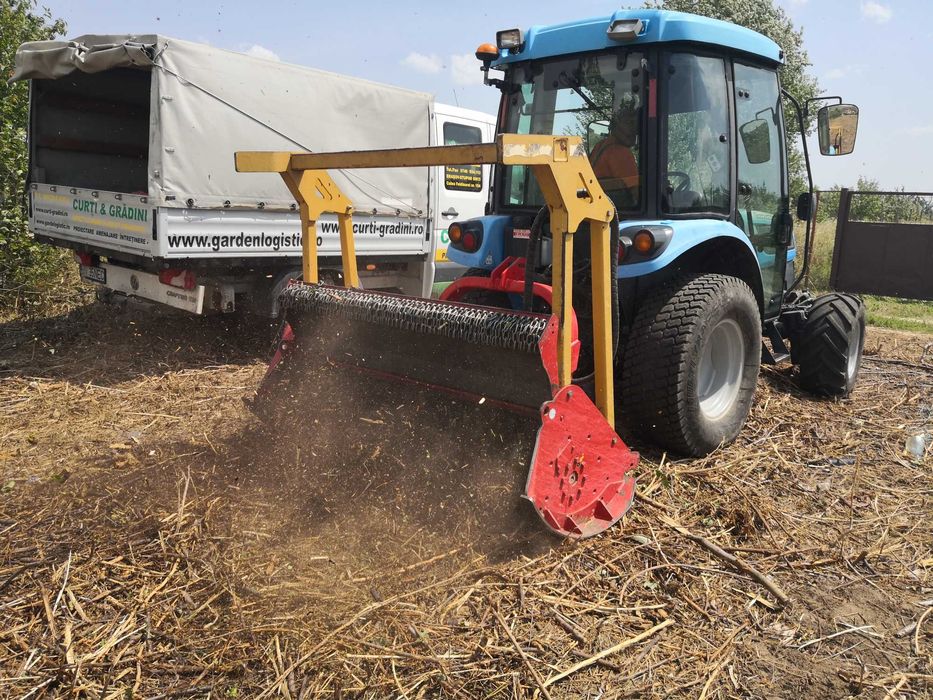 Tractor senilat Carraro Mach4 cu tocător forestier Seppi Miniforst 175